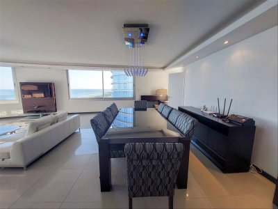 VENTA DE APARTAMENTO DE 3 SUITES + DEPENDENCIA EN EDIFICIO TIBURON 