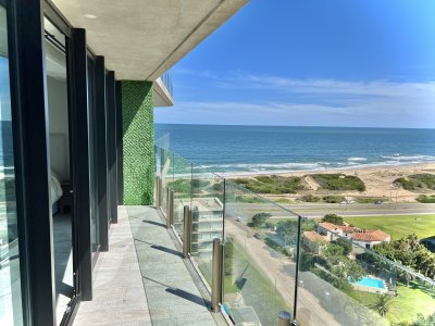 VENTA DE APARTAMENTO MONO AMBIENTE EN SURFSIDE PUNTA DEL ESTE