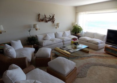 Apto primera fila en la Mansa vista al Mar!!