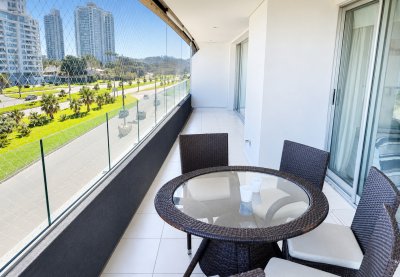 Apartamento en Venta, Punta del Este, 3 Dormitorios.