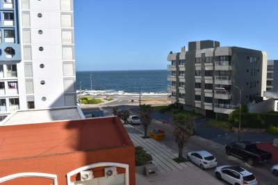 Apartamento en Peninsula,2 dormitorios con vista