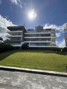 Apartamento en Venta, , Punta del Este, 2 Dormitorios.