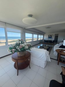 Apartamento Primera Linea Brava, En Venta