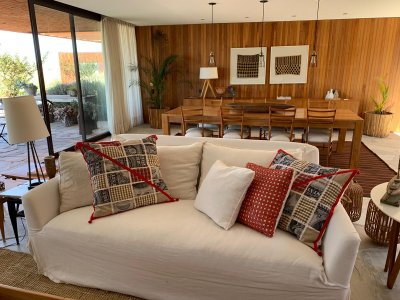 Casa en Venta, 4 dormitorios. Fasano