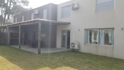Hermosa casa en Punta del Este