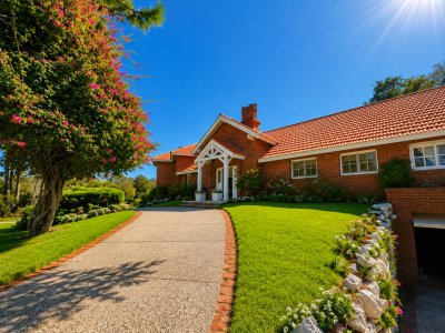 ESPECTACULAR CASA EN EL GOLF DE 5 DORMITORIOS EN VENTA