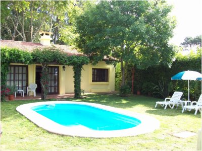 Casa en Venta y Alquiler, Mansa, Punta del Este, 4 Dormitorios.