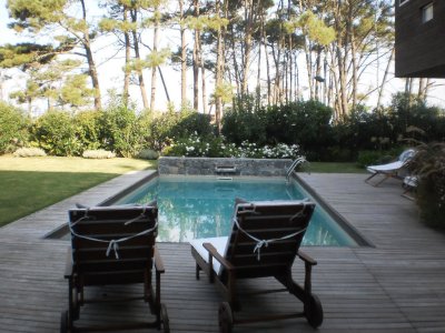 Casa en Venta y Alquiler, Rincón del Indio, Punta del Este, 3 Dormitorios.