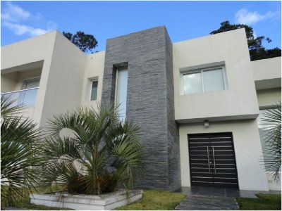 Casa en Venta Boulevard Park