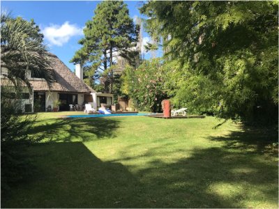 Casa en Venta, Golf, Punta del Este, 4 Dormitorios.