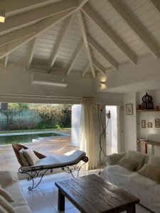 Casa en Venta y Alquiler, Rincón del Indio, Punta del Este, 3 Dormitorios.