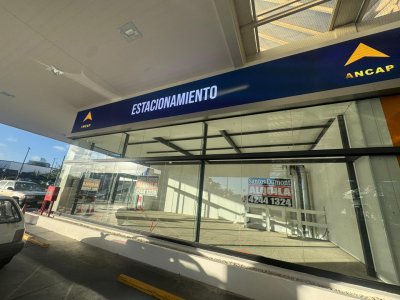 Local comercial en alquiler por Roosevelt