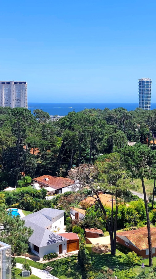 Apartamento de dos dormitorios en Avda Roosevelt