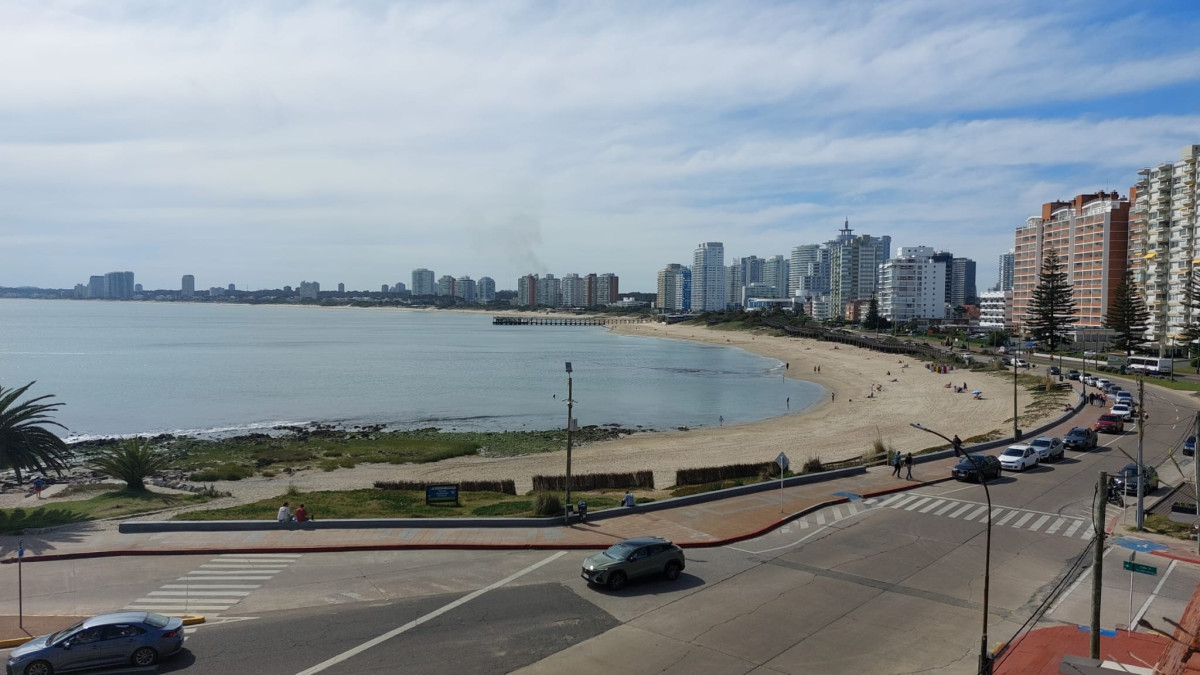 Alquiler temporada de verano 3 dormitorios parada uno de Mansa