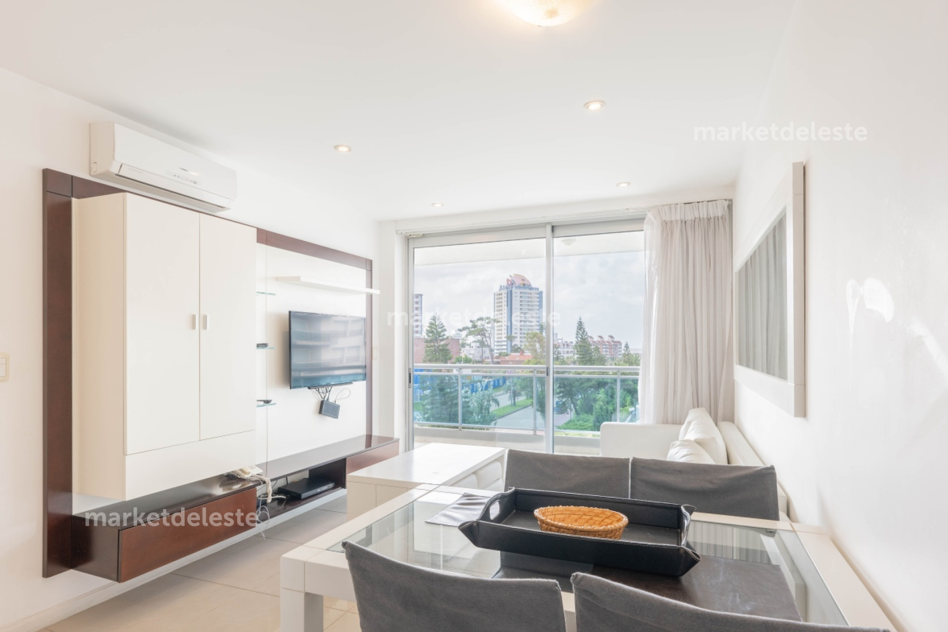 EDIFICIO SOL & LUNA II - 1 DORM - E