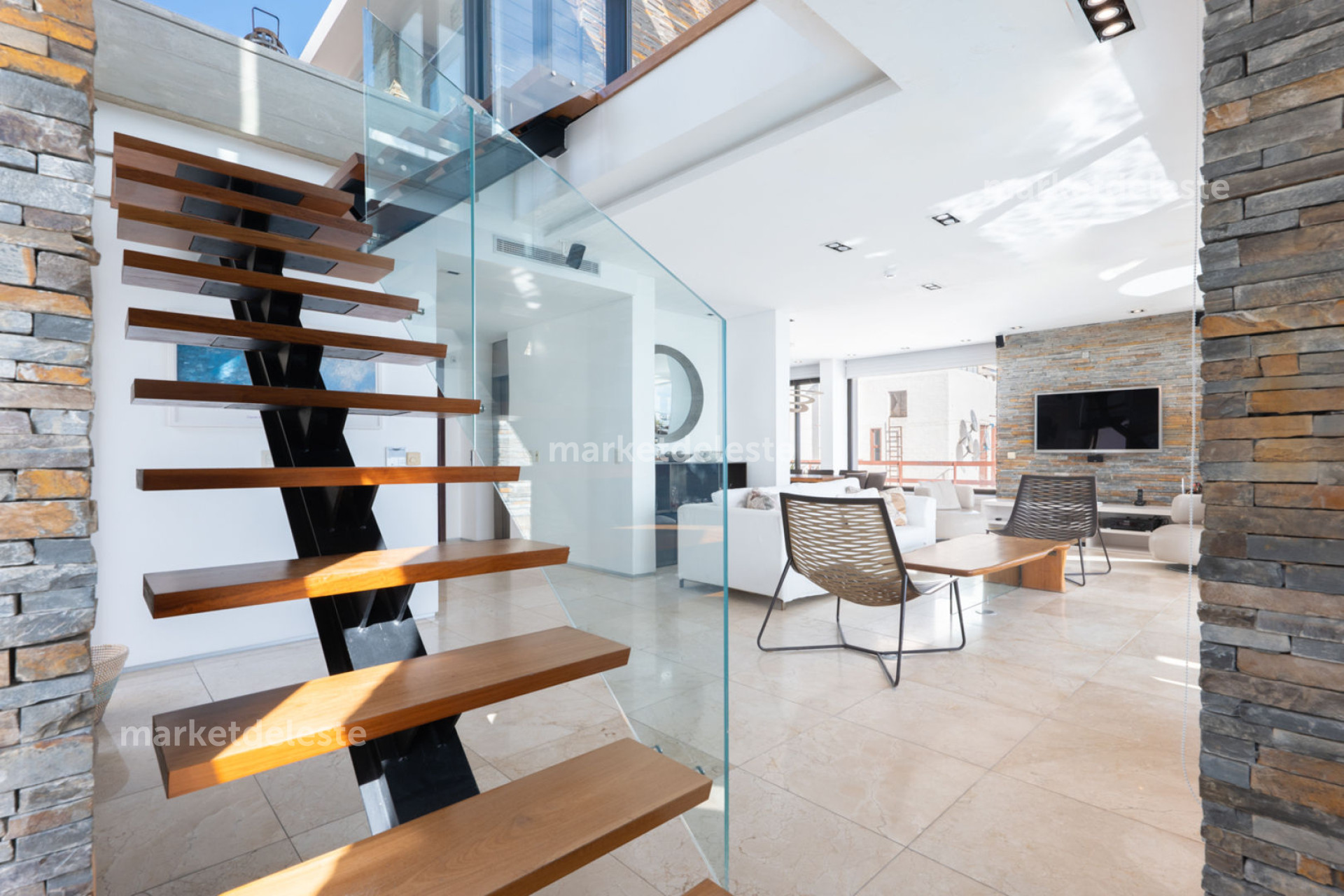 LE BLEU - PENT HOUSE DUPLEX