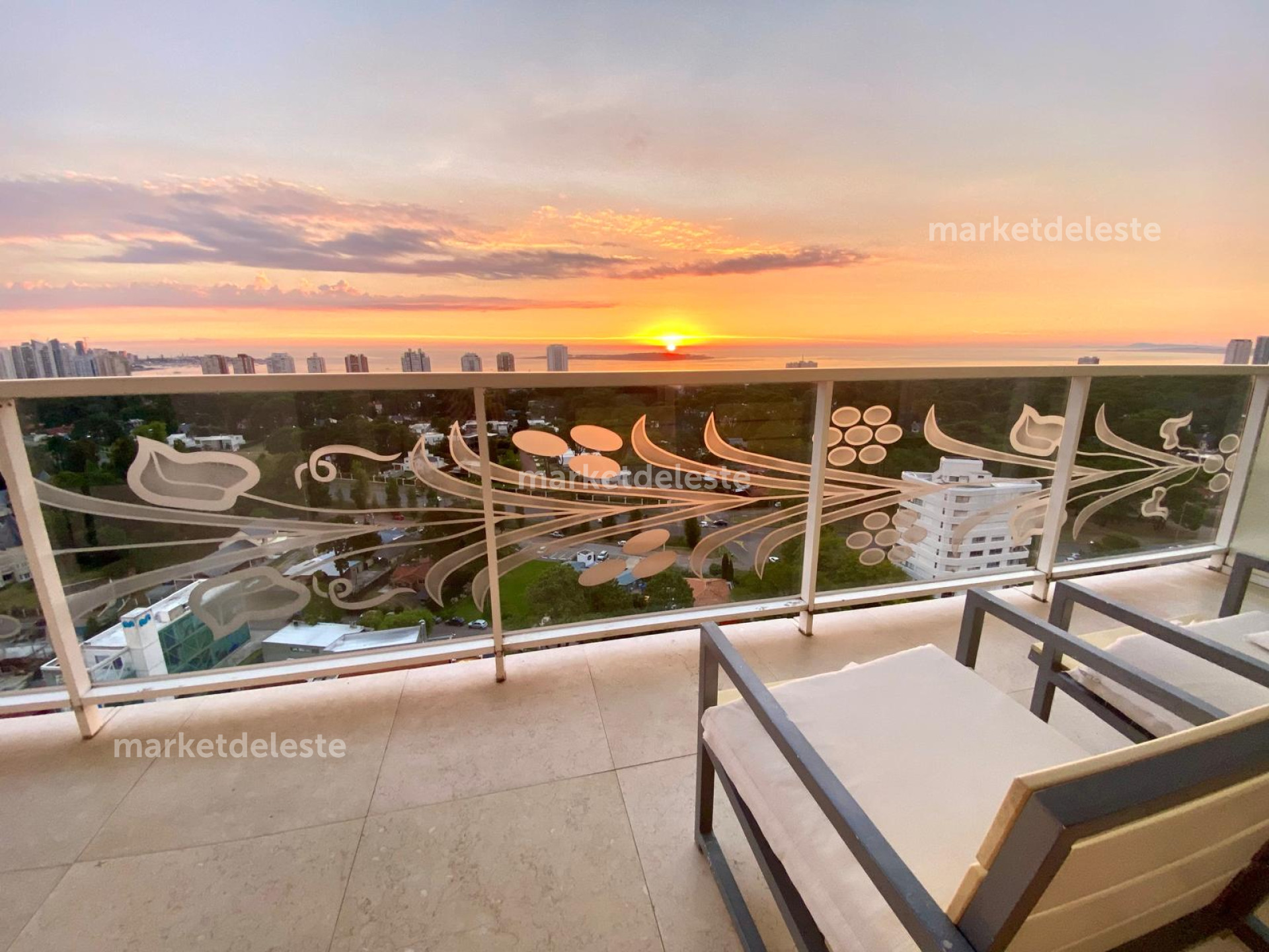 YOO 2 DORM CON VISTA