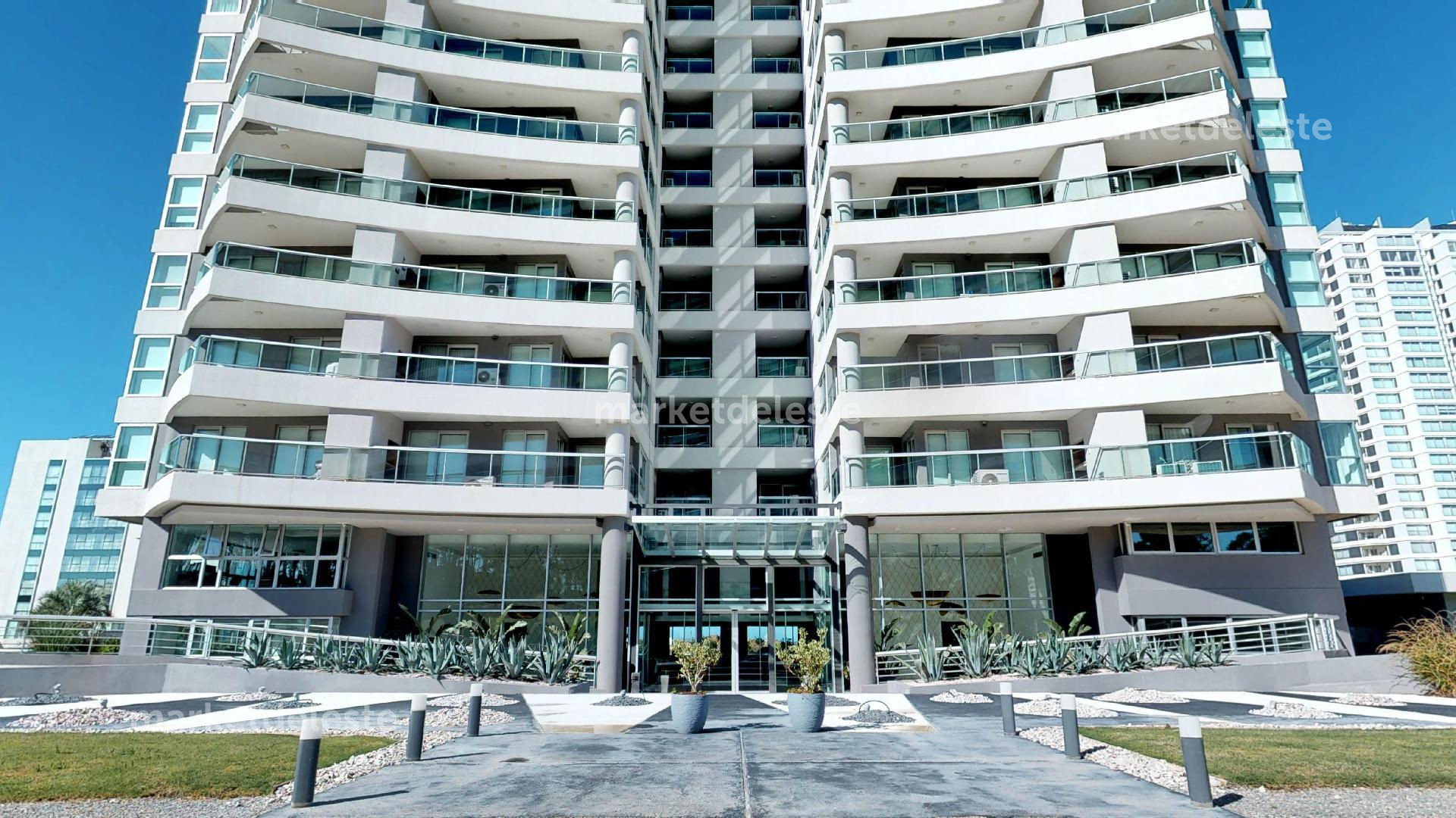 LOOK - 3 DORM. + DEP.