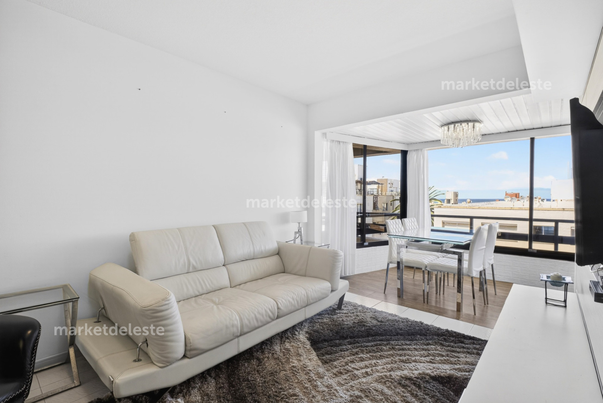 PALM BEACH EN PENÍNSULA DE DOS DORMI RECICLADO