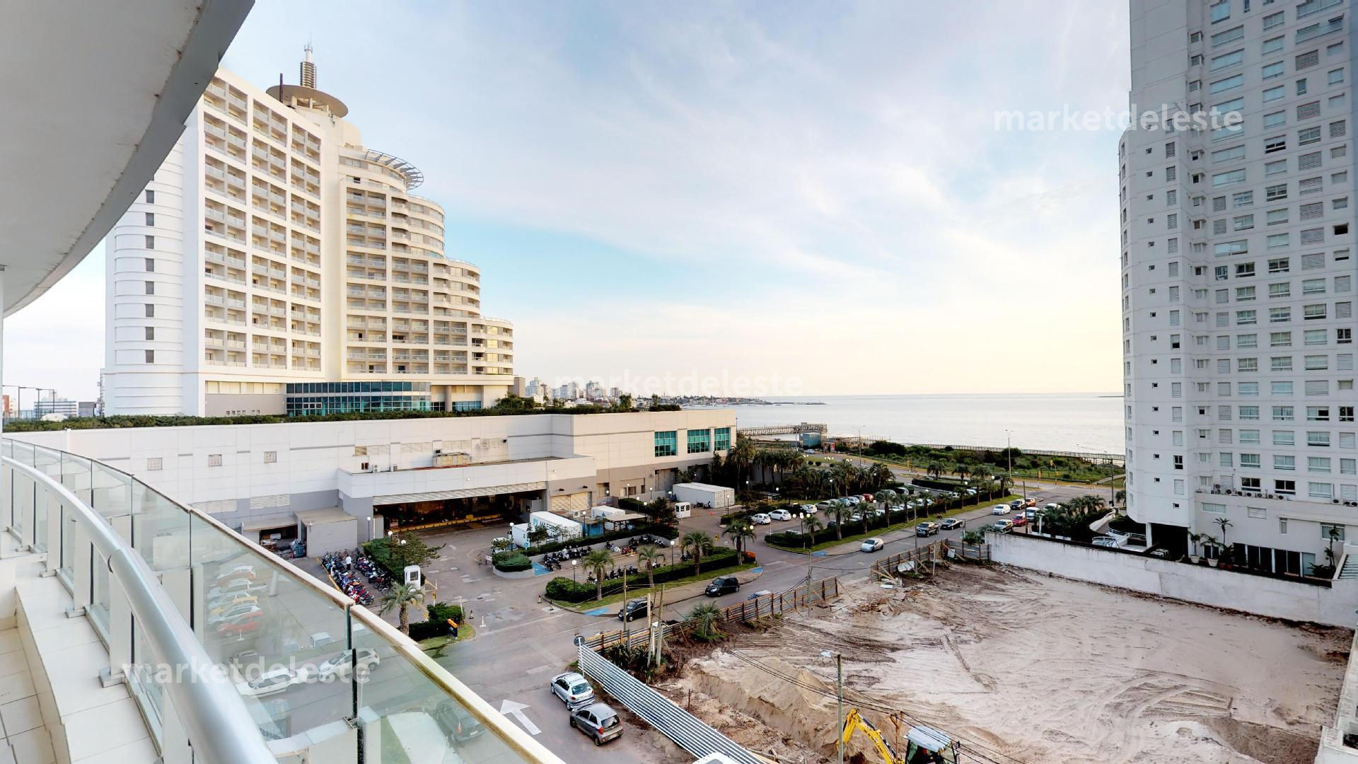 SEASON TOWER - 2 SUITE