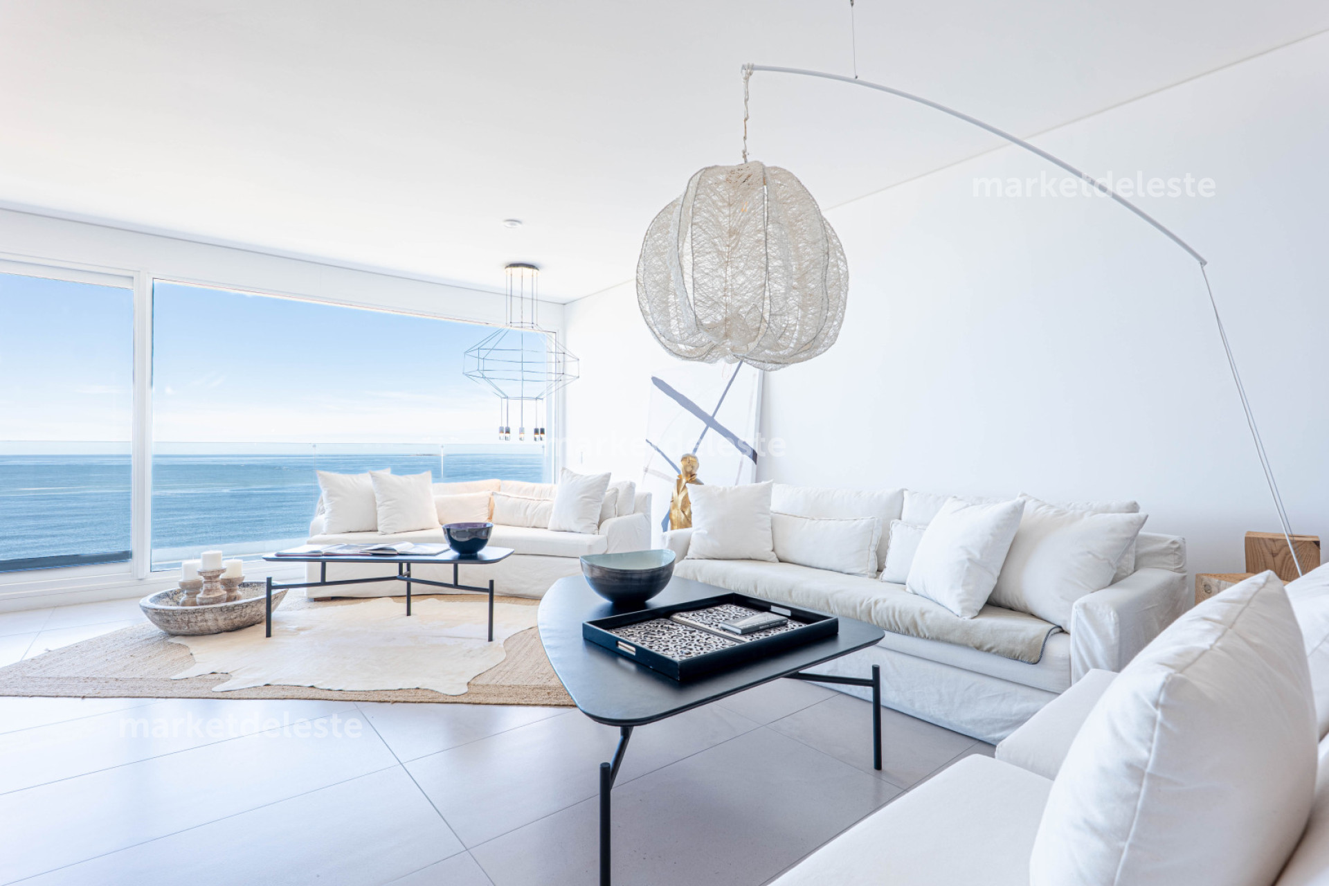 LE PARC 3 - ESQUINERO 01 PISO ALTO