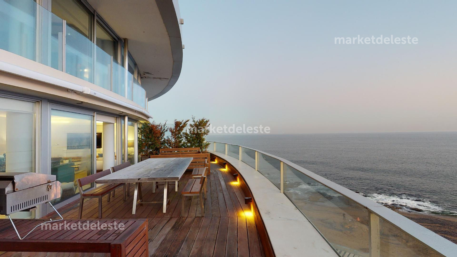 CALYPSO  PENT HOUSE  TRIPLEX