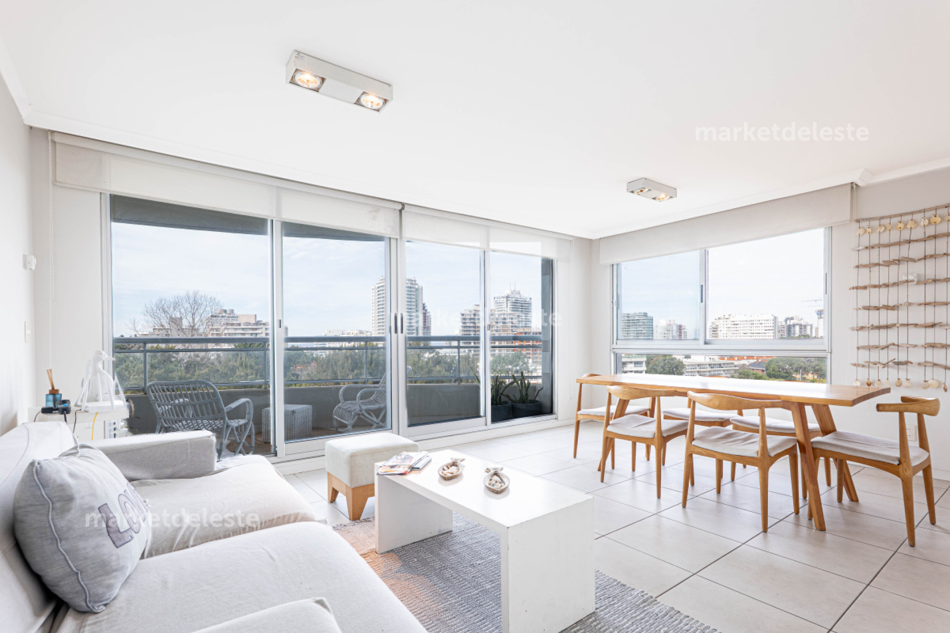 OCEAN DRIVE 2 - 05 - 2 DORMS