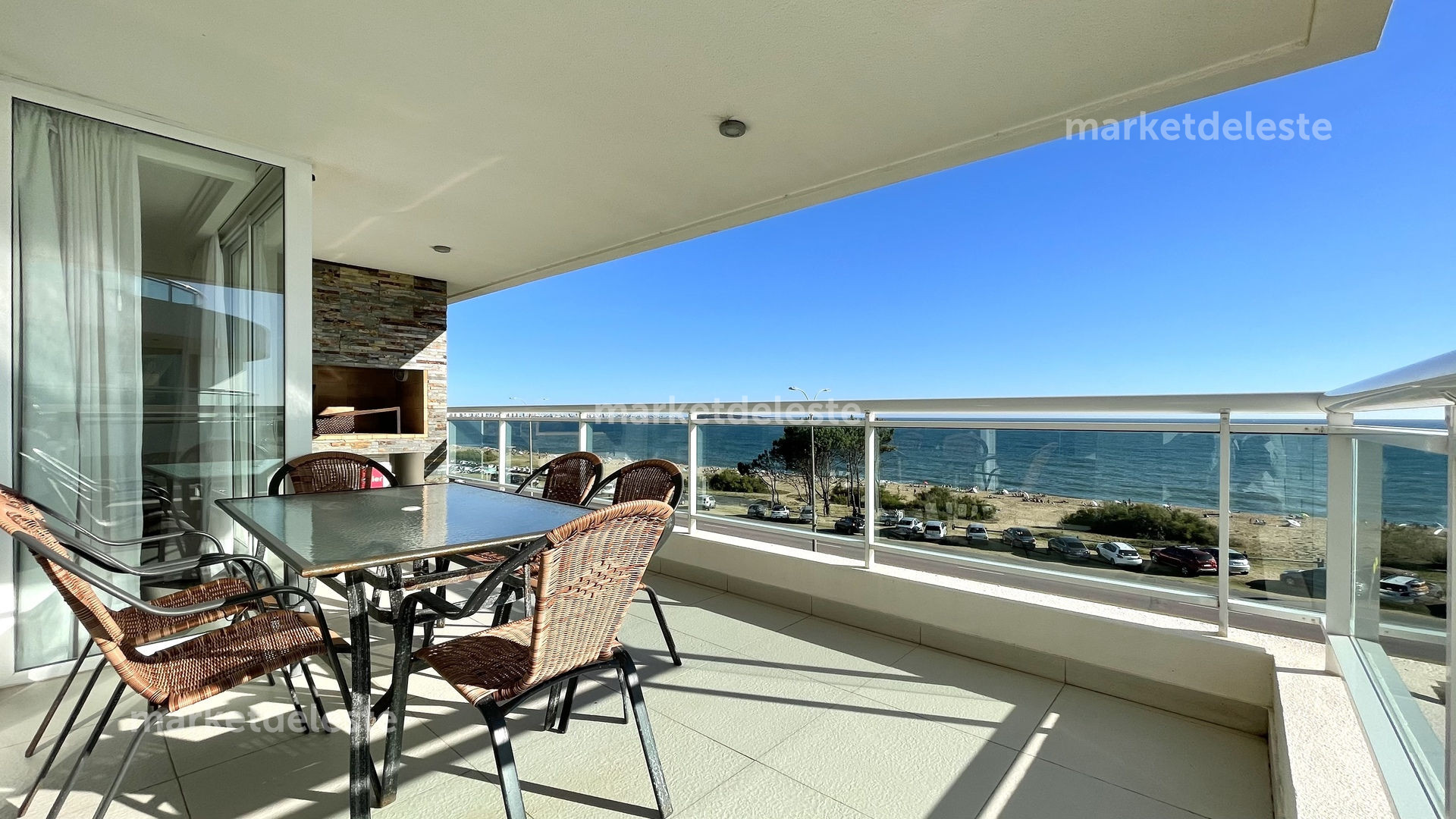 EDIFICIO CRUCEROS - 06