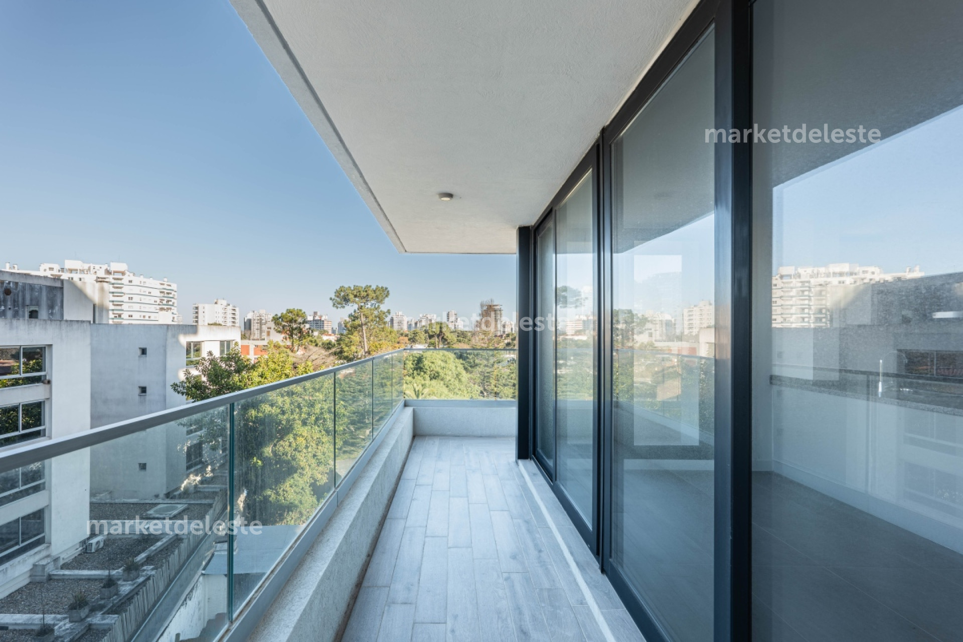 EDIFICIO VIEW 1 DORM