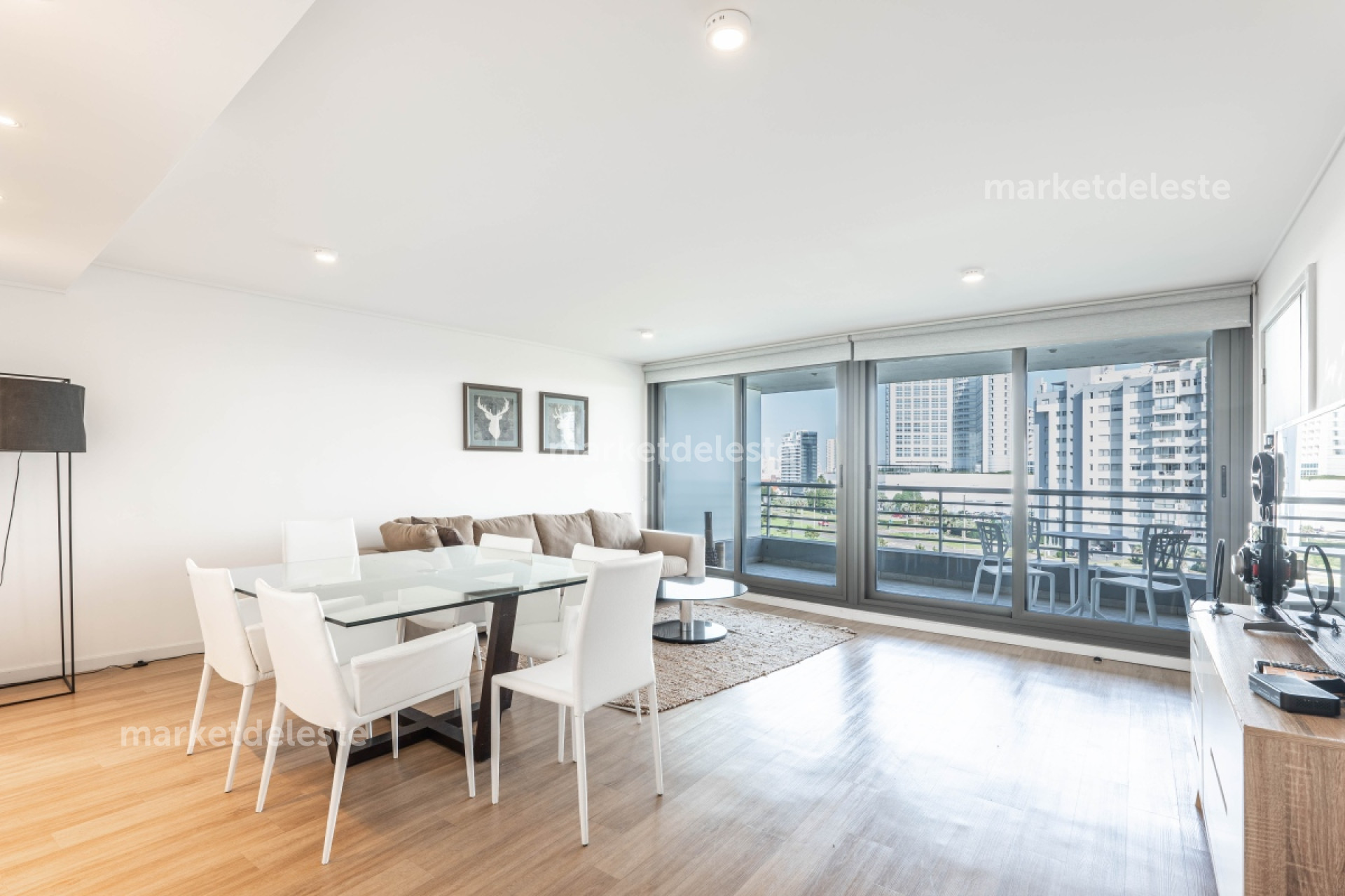 ALEXANDER BOULEVARD  - 2 DORMS