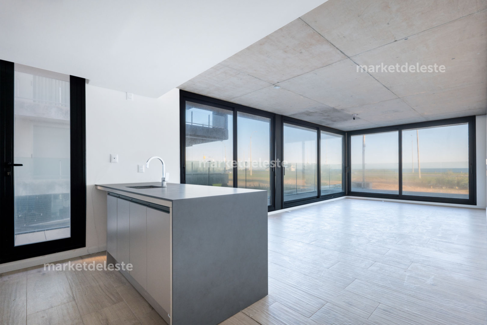 WALMER LAGOON - 2 DORM RAMBLA - 01