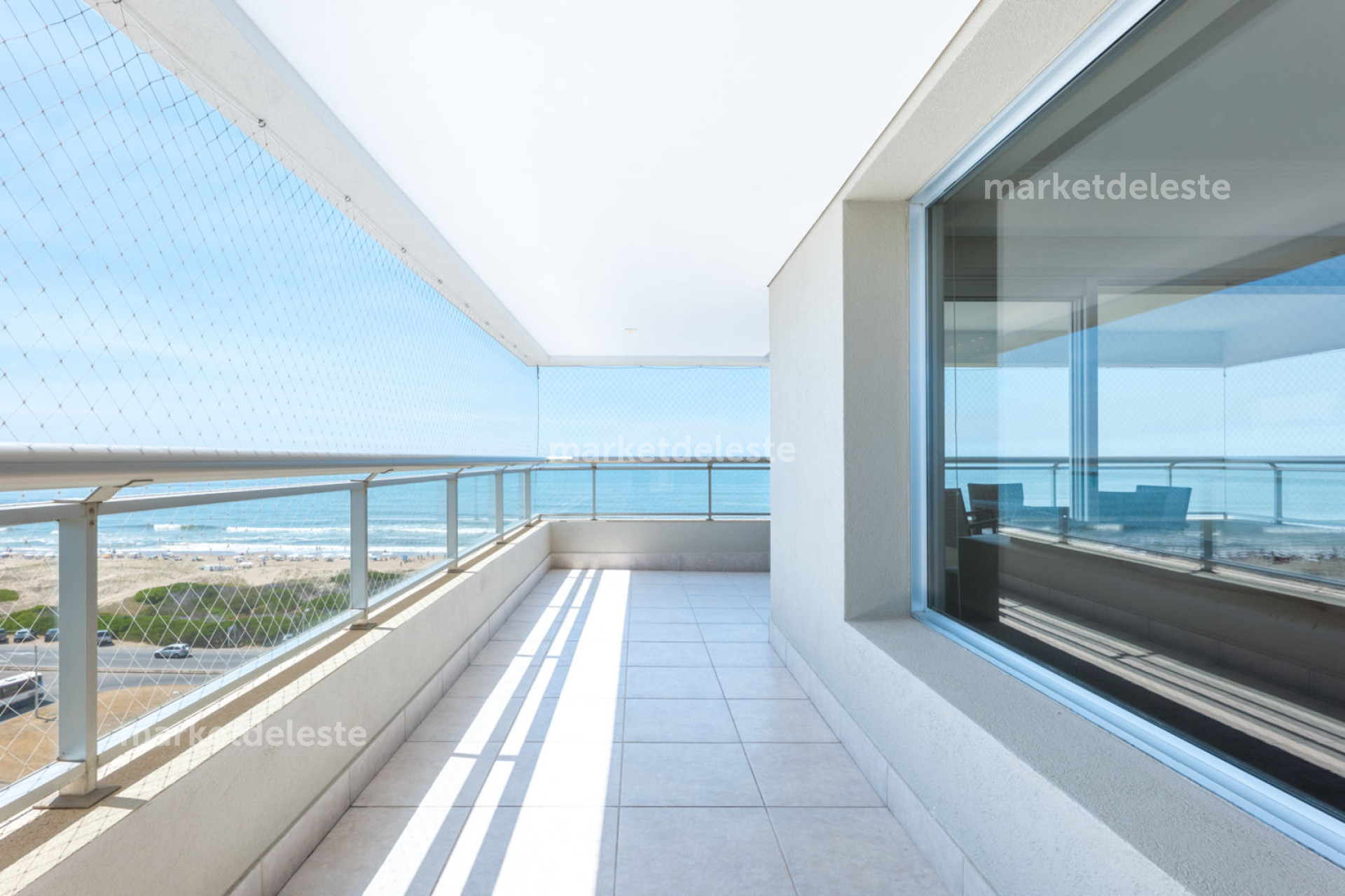 TORRE LOBOS ESQUINERO