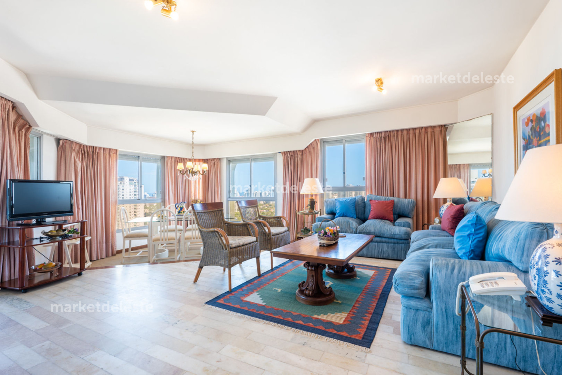 FONTAINBLEAU - 3 DORMS