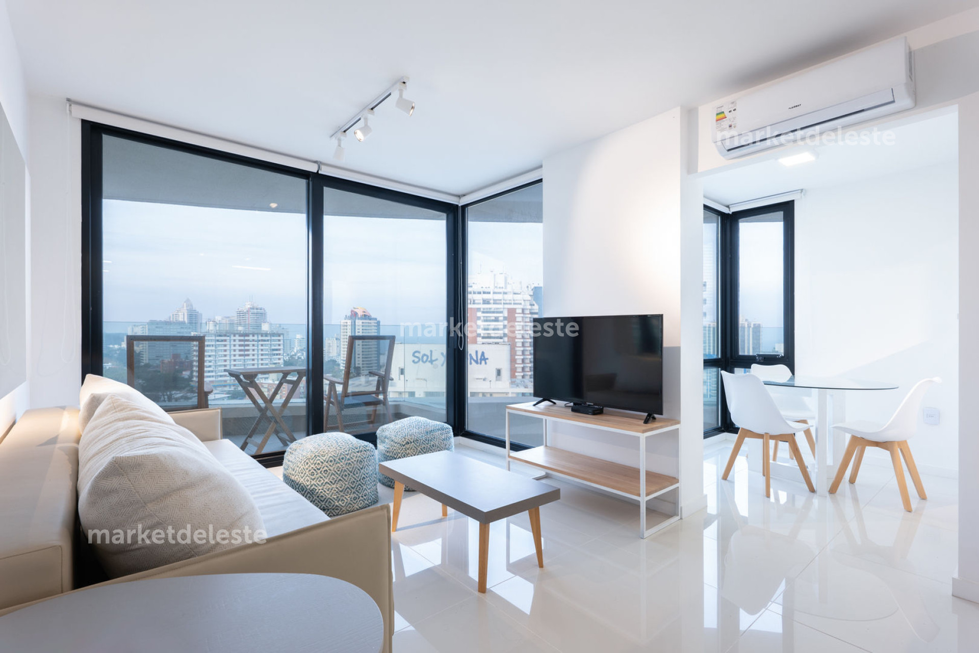 ARTOWER - 1 DORM Y MEDIO