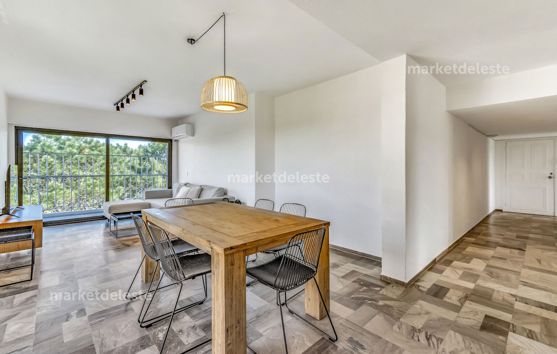 APARTAMENTO RECICLADO MANSA