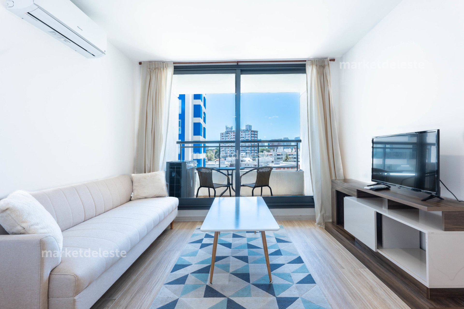 APARTAMENTO EN  PUNTA DEL ESTE PARADA BRAVA