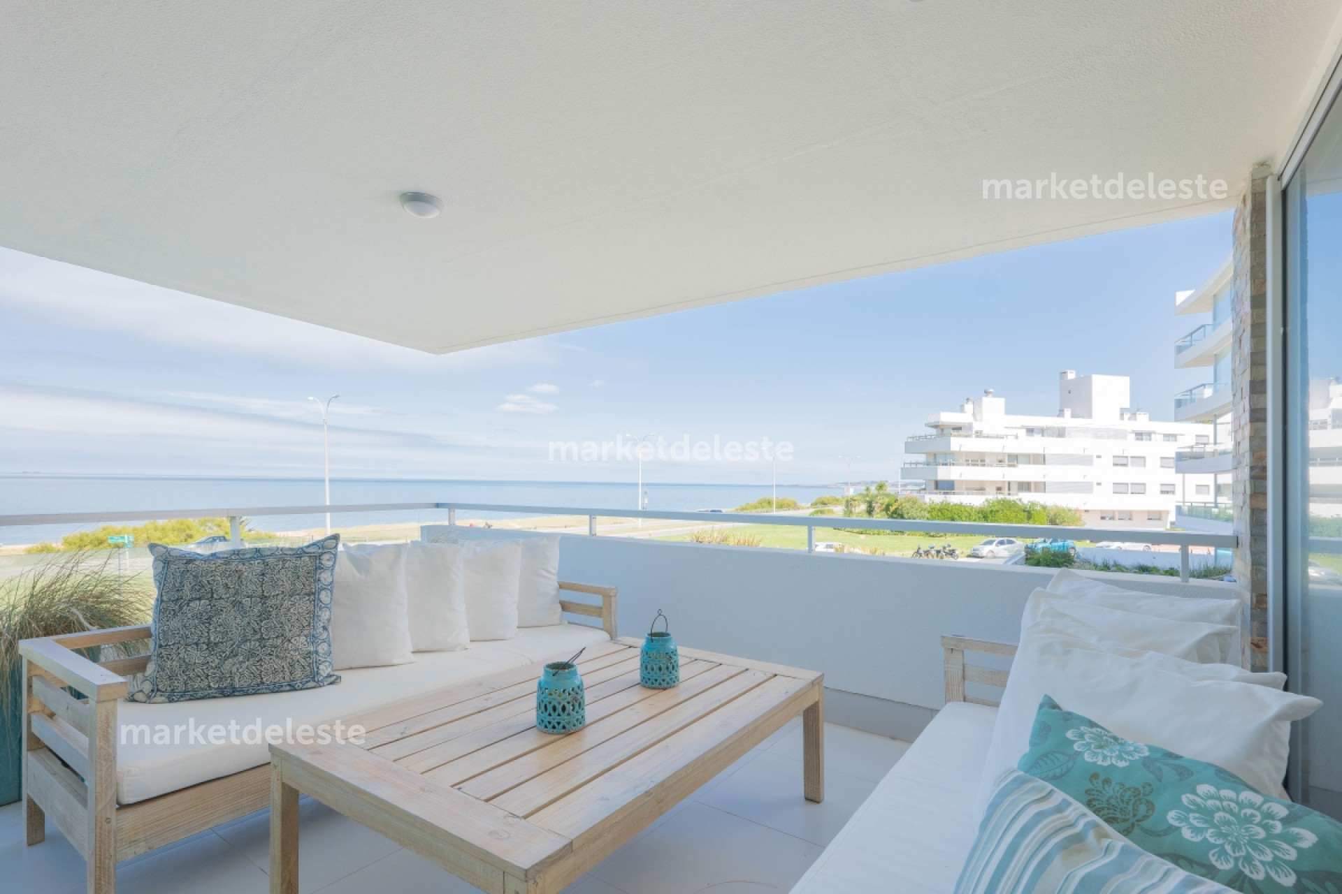 LUMIERE - 3 SUITE ESQUINERO