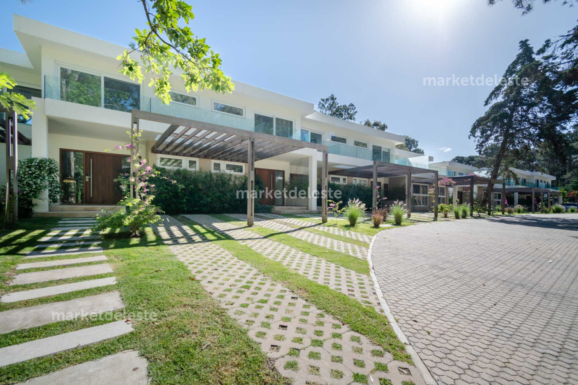 DEPARTAMENTO EN 2 PLANTAS SOLANAS RESORT