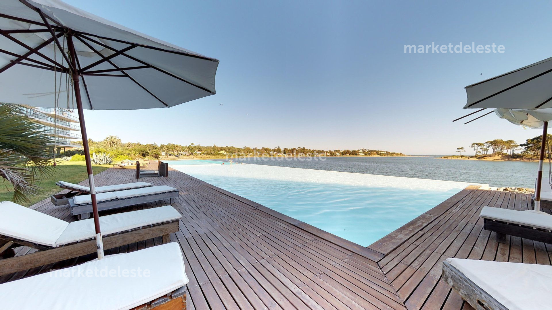 LA BARRA EDIFICIO DELAMAR