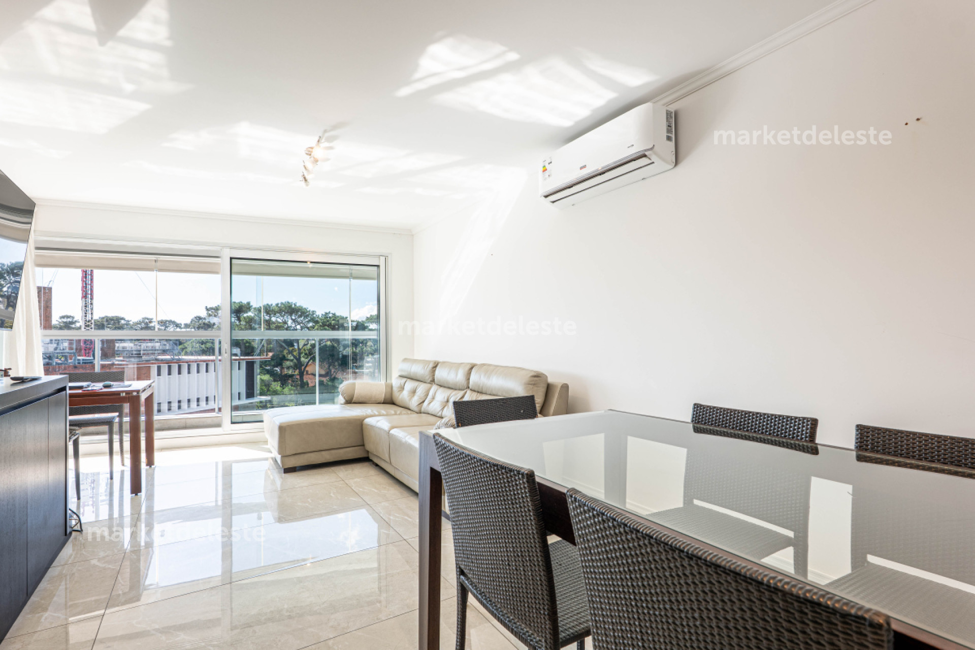 Apartamento En Edificio Miami Boulevard