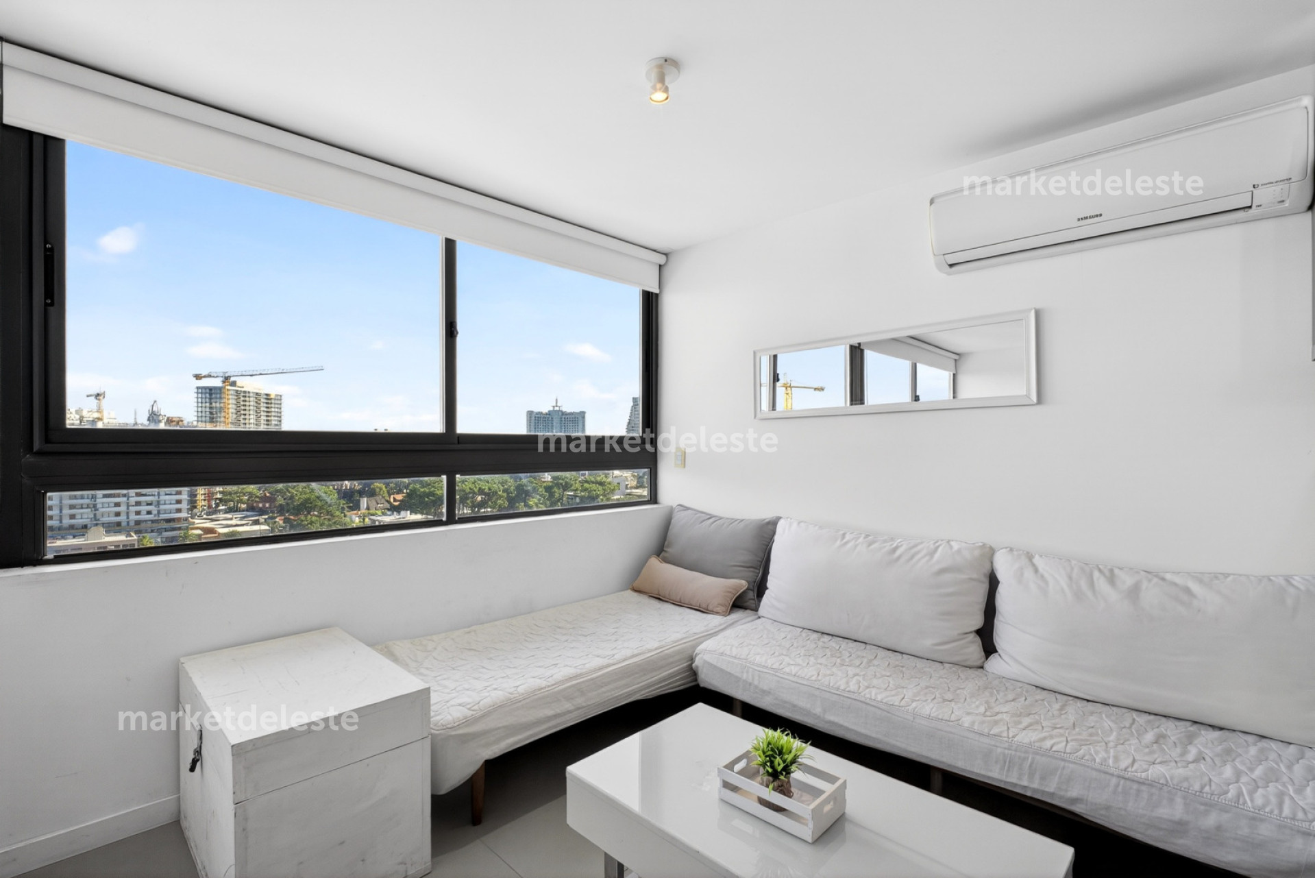 MONOAMBIENTE EN CHRONOS