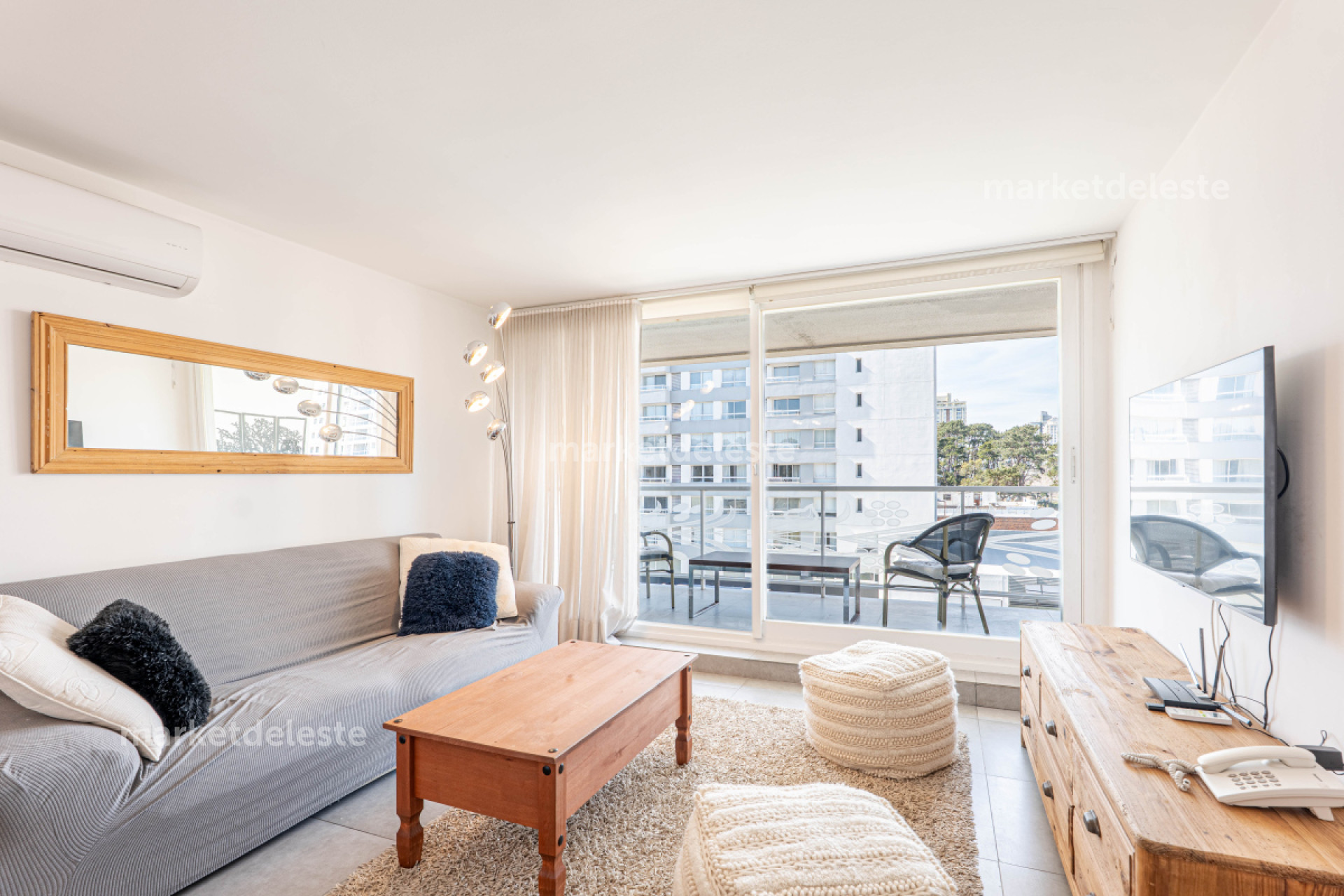 YOO - 1 DORM Y MEDIO