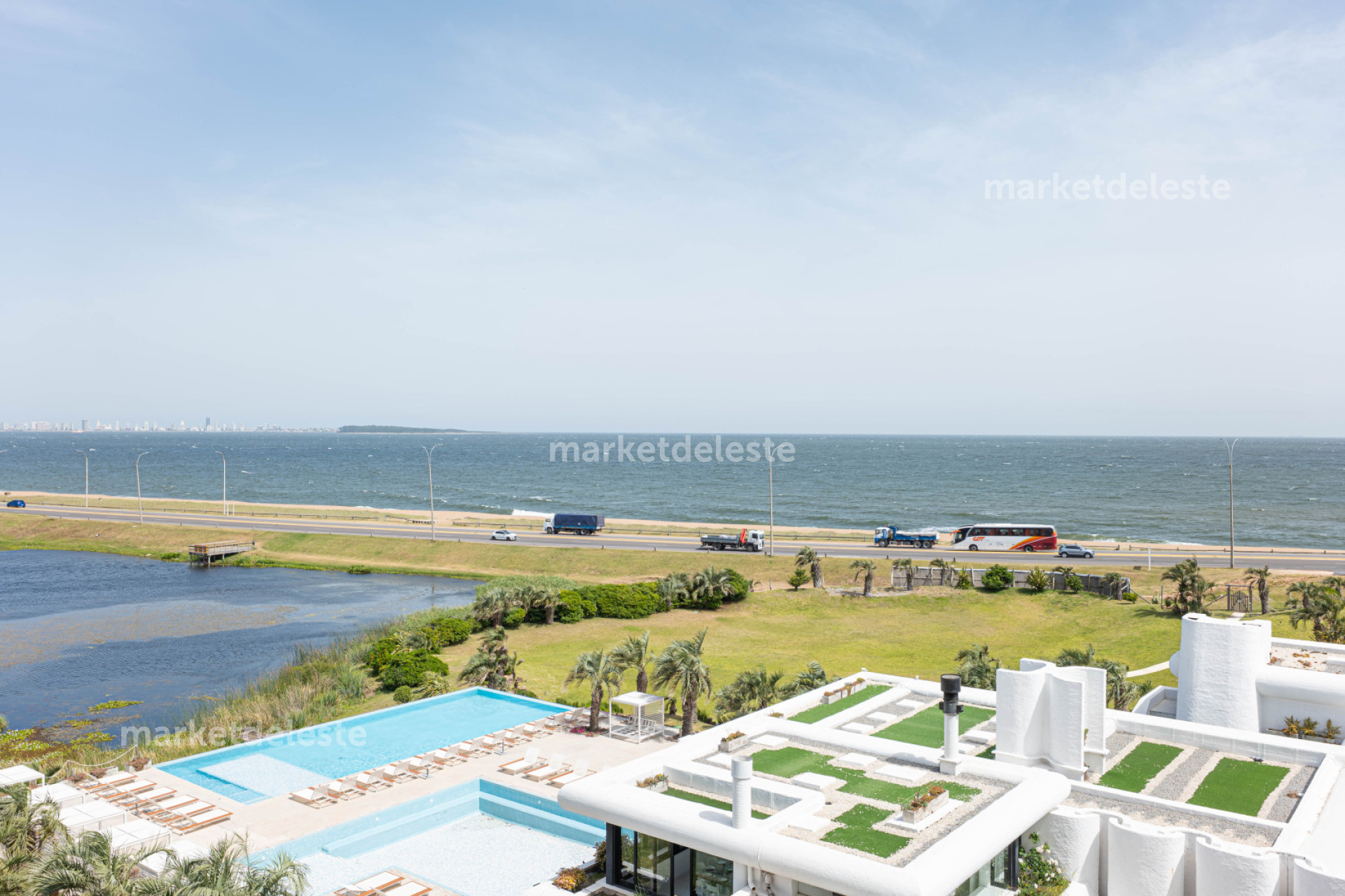 POSEIDON LAGUNA BLOCK 2 - 3 SUITE