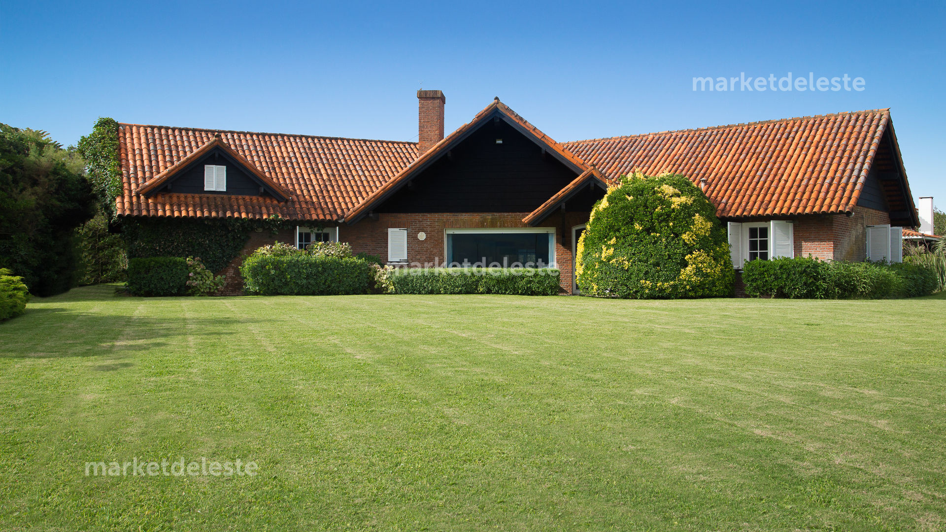 PLAYA BRAVA 1ª LINEA