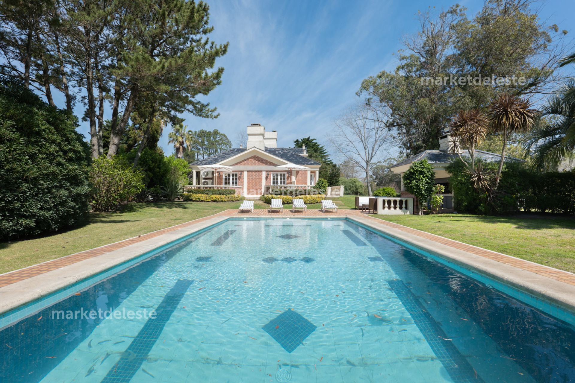 MANSION EN BEVERLY HILLS
