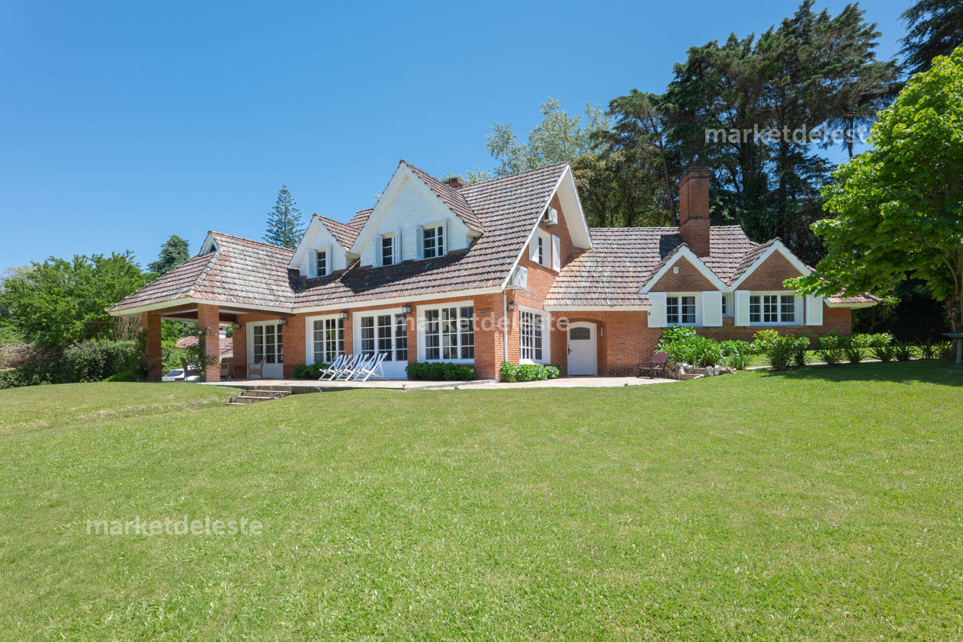 GOLF - ARQ ARTURO DUBOURG