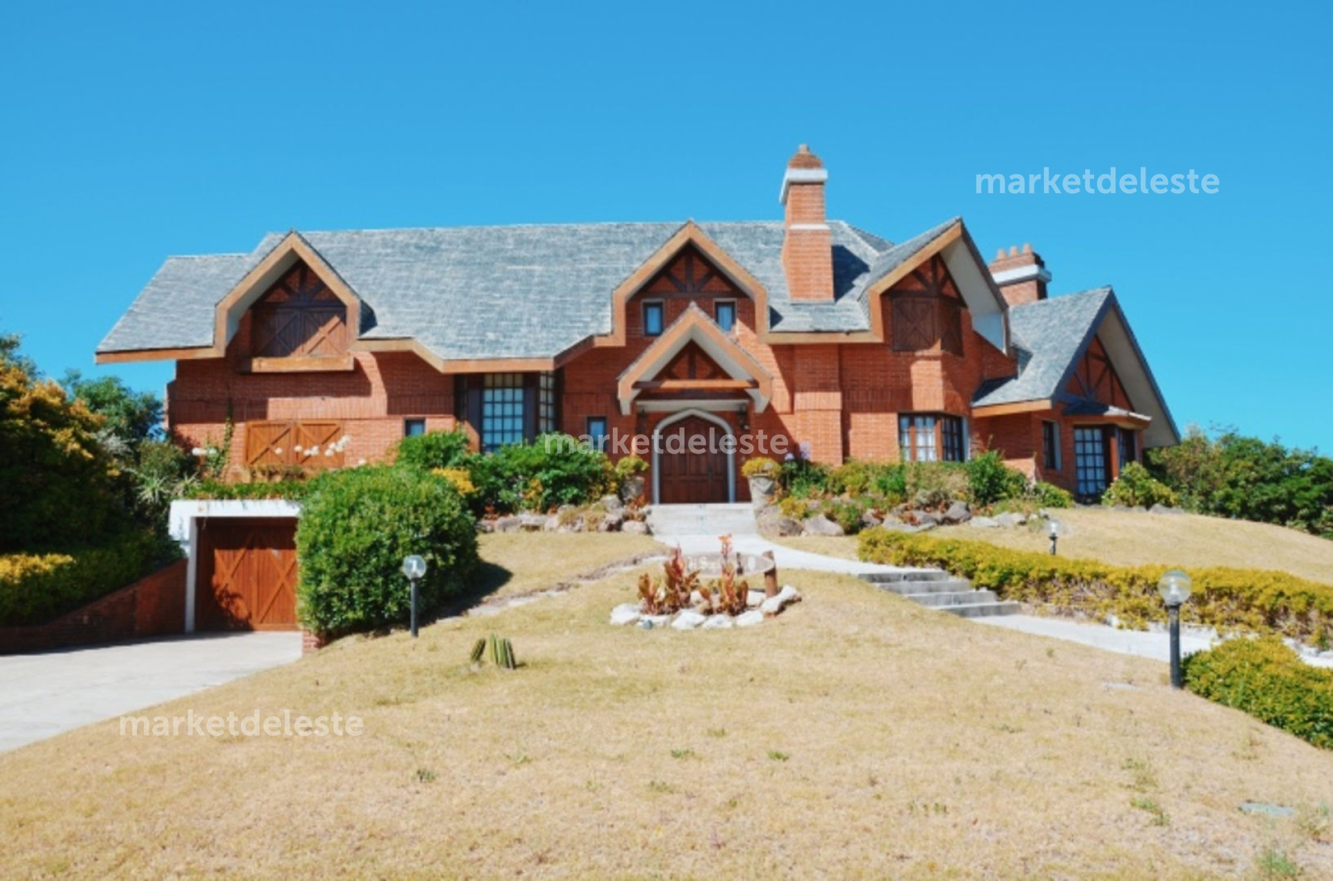 SAN RAFAEL - MANSION