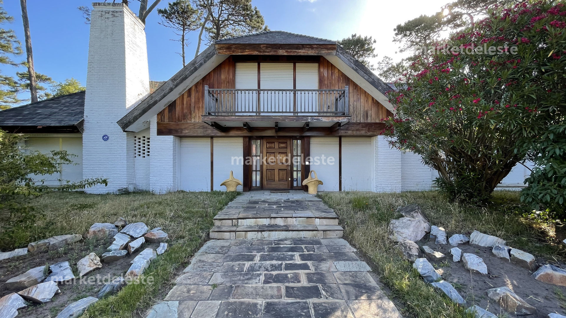 MANSA - ARQ. BOXER ANAYA