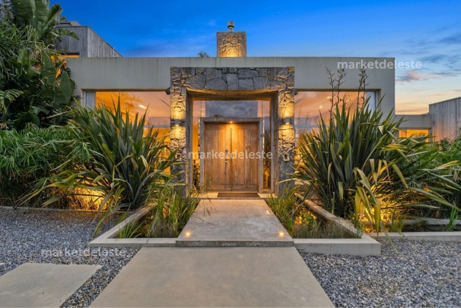 BARRIO PRIVADO MANANTIALES