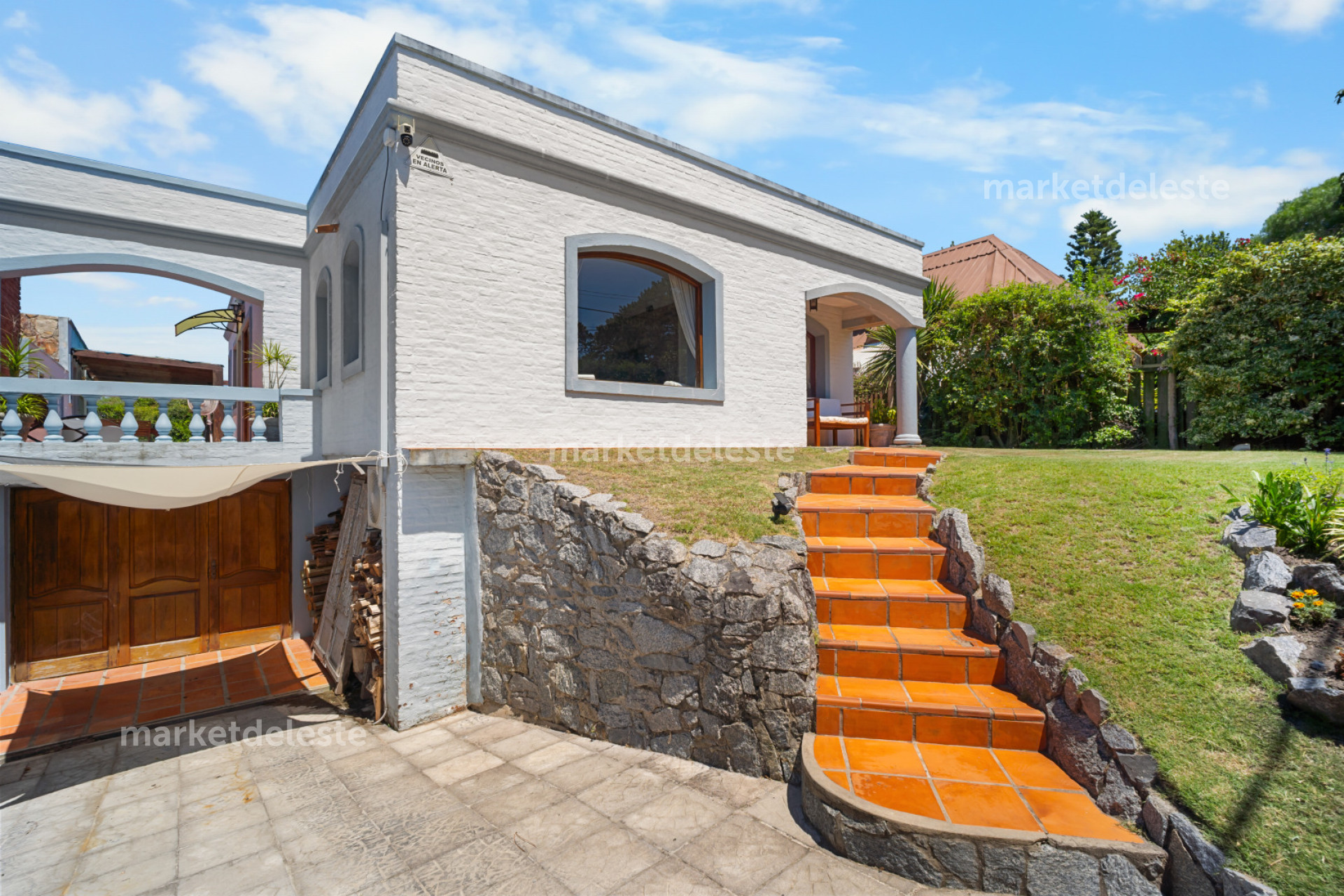 CASA EN JARDINES DE CORDOBA 3 DORMITORIOS